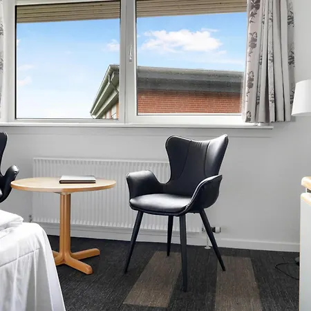 斯托科罗维森贝耶格酒店 3*