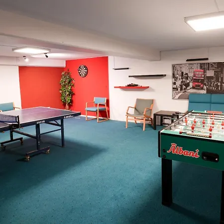 斯托科罗维森贝耶格酒店 3* 维森比约