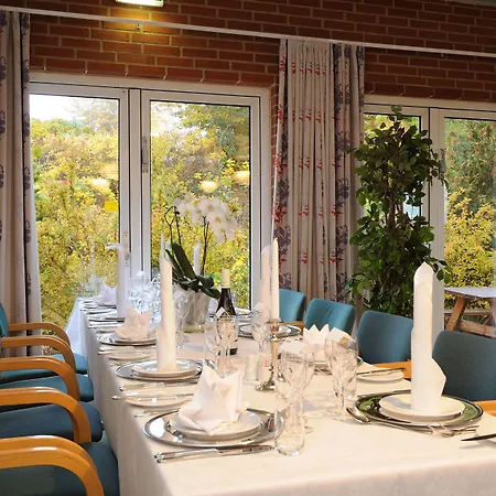 여관 비센비에르그 스토르크로 3*