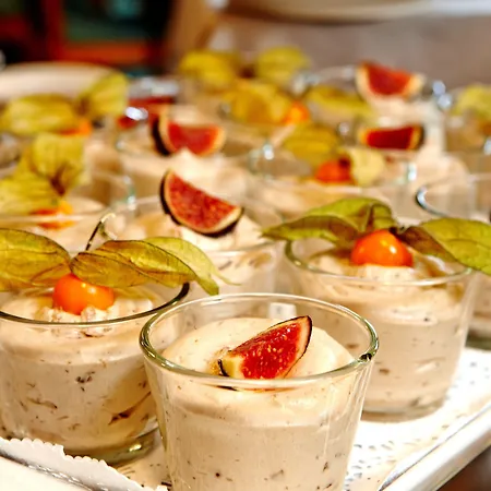 Storkro Мини-отель 3*