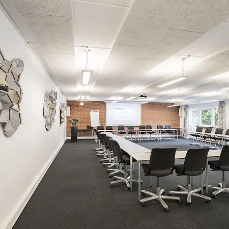 斯托科罗维森贝耶格酒店 宾馆 3*